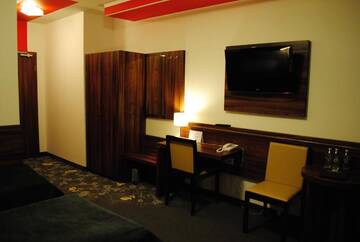 Фото номера Трехместный номер Отель Hotel Pogoria Residence г. Домброва-Гурнича 4