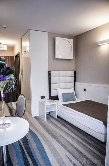 Фото номера Одноместный номер Отель Hotel Pogoria Residence г. Домброва-Гурнича 5