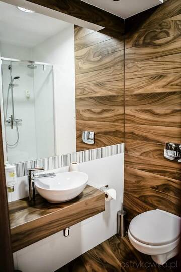 Фото номера Двухместный номер с 1 кроватью Отель Hotel Pogoria Residence г. Домброва-Гурнича 4